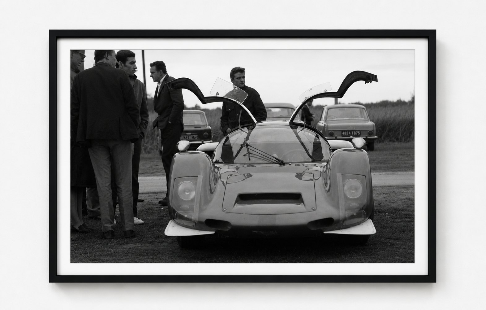 Alpine A211 beim Testtag — Montlhéry 1967, auf Acryl im Schattenfugenrahmen, Format 4:3